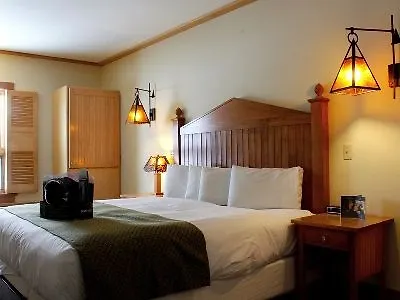 Snow Hotel