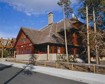 Hotel Snow Old Faithful